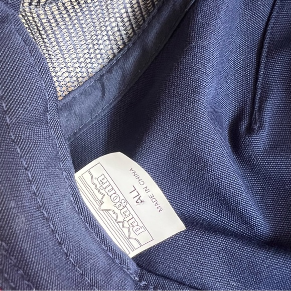 Patagonia Hat Pastel Label
Layback Mesh Back  - Pink and Blue - Picture 8 of 8